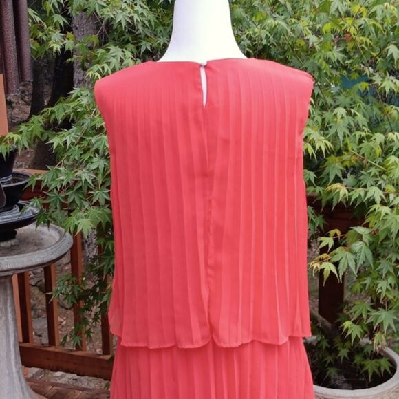 Rich Persimmon Tiered Sleeveless Midi Dress . Cocktail. Wedding - Picture 7 of 10